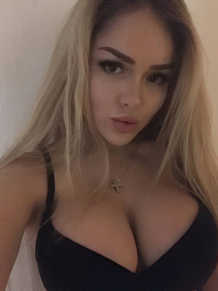 Индивидуалка Мирослава, доступна для личного знакомства от 10000 руб