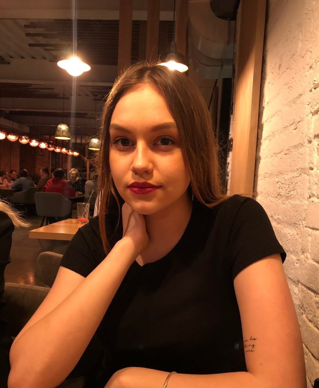 Влада привлекальеная девушка из Чистякова цена от 3000 руб