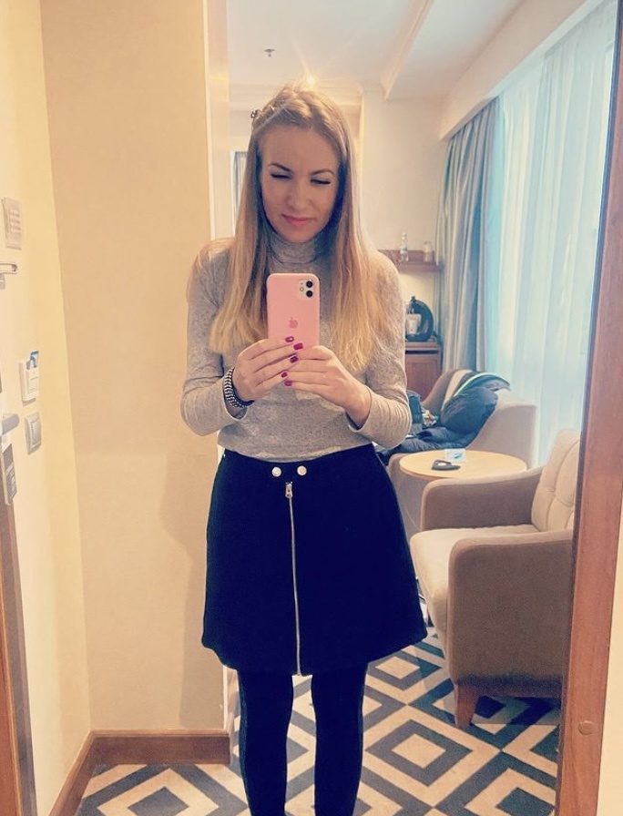 🎥 Надежда привлекальеная девушка из Чистякова цена от 3500 руб