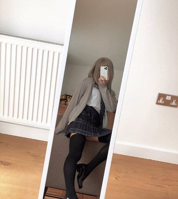 Дарина привлекальеная девушка из Чистякова цена от 3000 руб