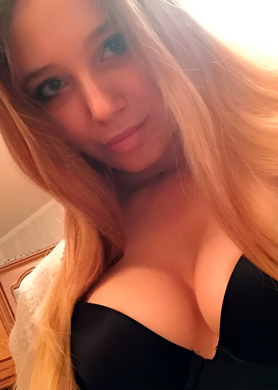 Индивидуалка Лена, доступна для личного знакомства от 2000 руб