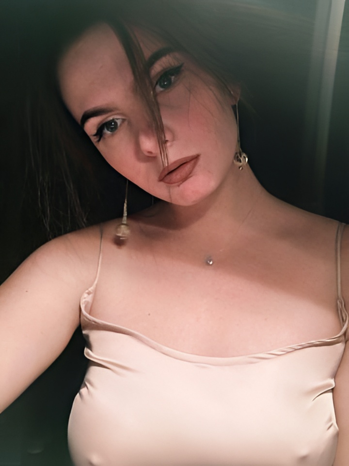 Индивидуалка Надюша, доступна для личного знакомства от 3000 руб