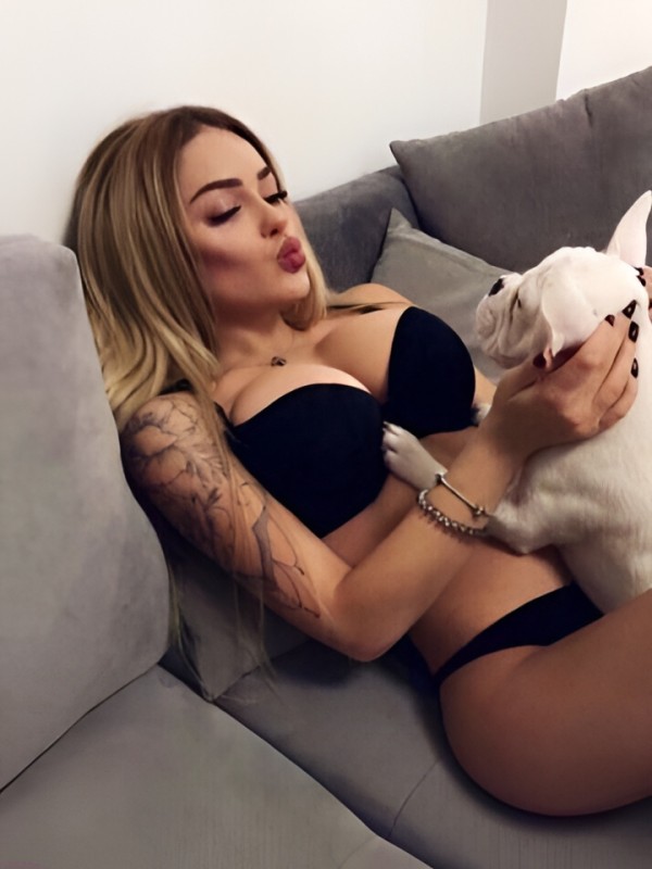 Чулпан привлекательная девушка из Чистякова цена от 2500 руб